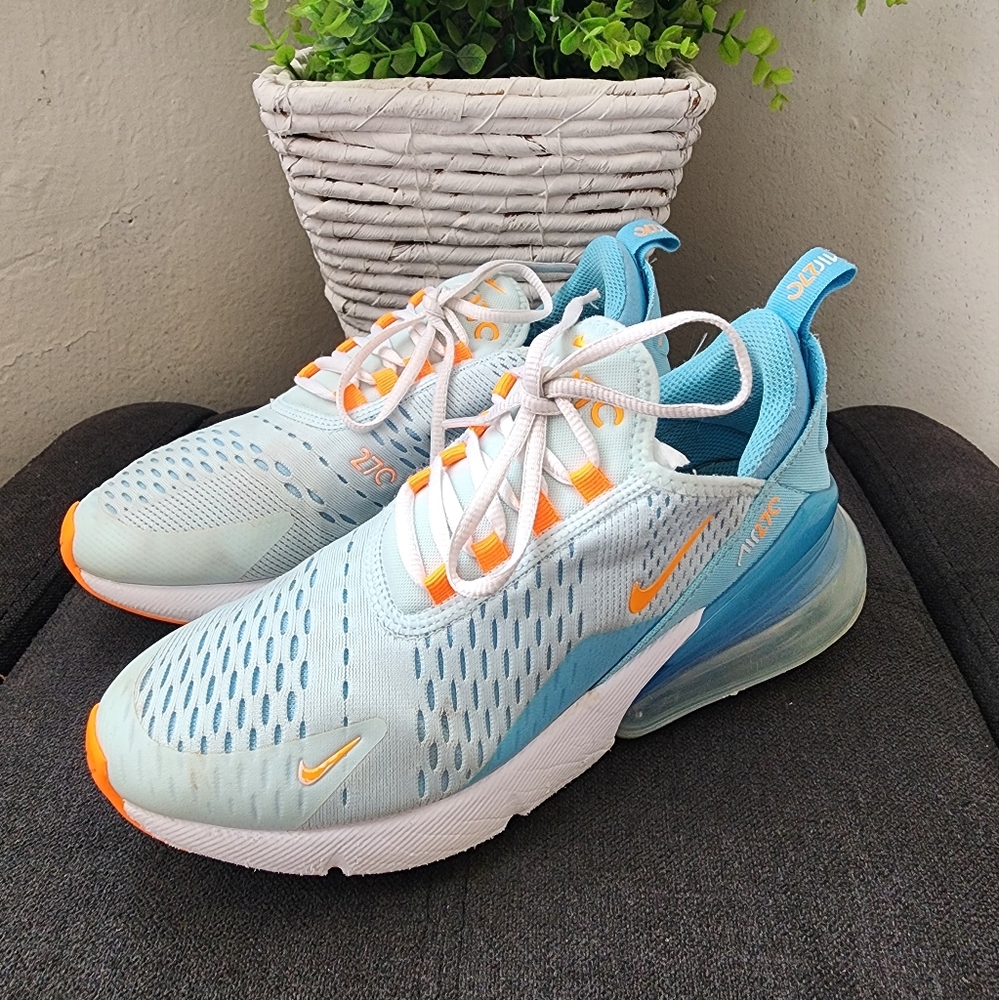 Nike Air Max 270 - Light Blue and Orange